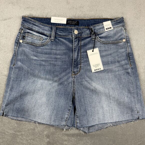 Judy Blue Jeans Shorts Women’s XL Blue Denim Mid-Rise Light Wash JB15251MD - Picture 1 of 9